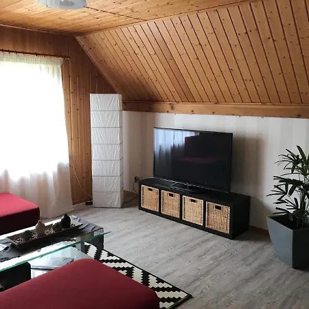 Ruhig Gelegenes Ferienhaus Mit Gemutlicher Terrasse Und Grillmoglichkeit *