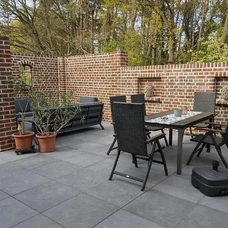 Ruhig Gelegenes Ferienhaus Mit Gemutlicher Terrasse Und Grillmoglichkeit *