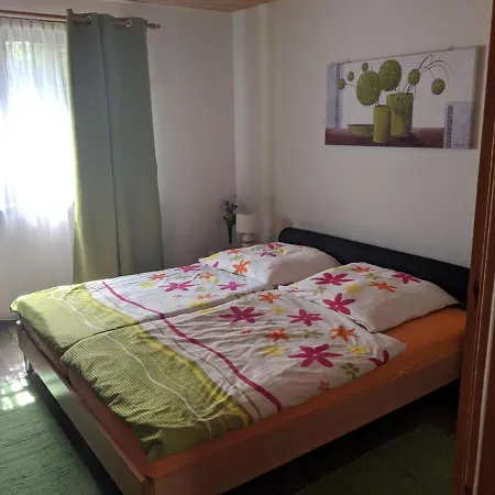 Ruhig Gelegenes Ferienhaus Mit Gemutlicher Terrasse Und Grillmoglichkeit * Neustadt-Glewe